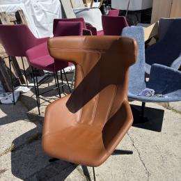 Skórzany brązowy fotel